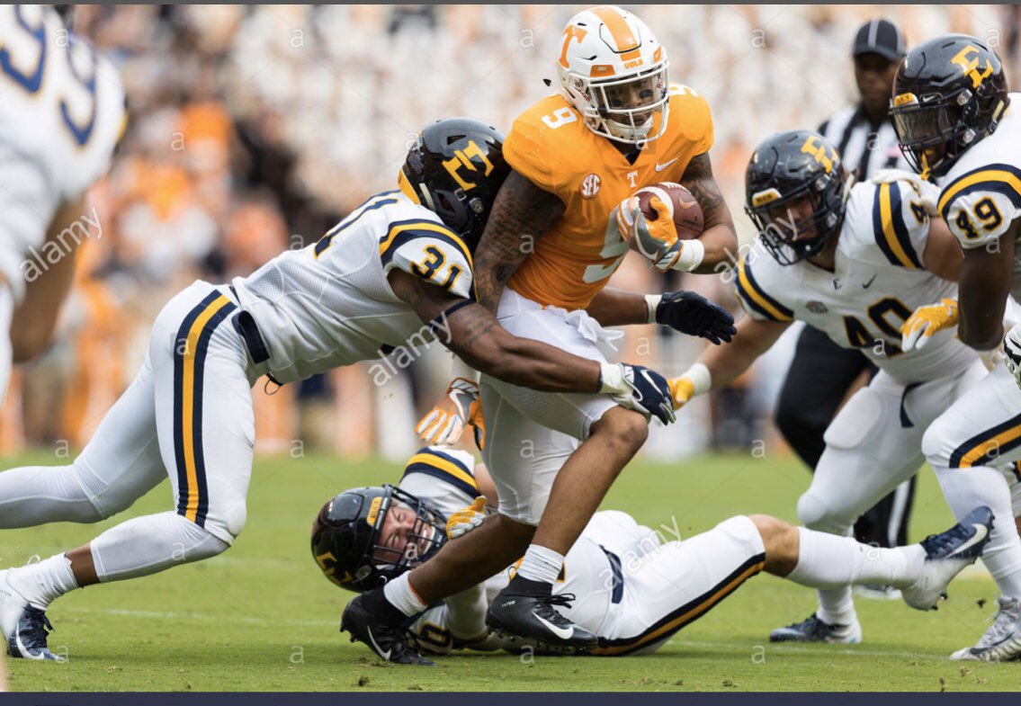 Stephen_flo's tweet photo. Extremely thankful to be offers by @ETSUFootball after a great talk with @CoachCutch https://t.co/an81hGKjVB