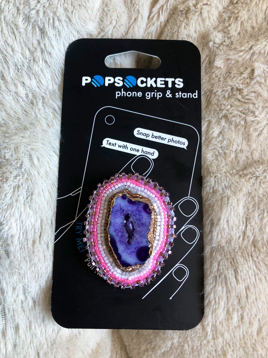 EagleWillier's tweet photo. Beads: 24.93
Popsockets: 17.09 (for 2)
Stone: 7.99
Labour: 9 hours
Shipping: 16.93
Glue, thread, needles: ? 6.00 ?
Total w/o charging for labour: 72.94
I charged: $50.00
βYeah others charge so much for theirs.β
Me grossly underselling my shit: yeah.
#beadedpopsockets https://t.co/86bDO1m6ez