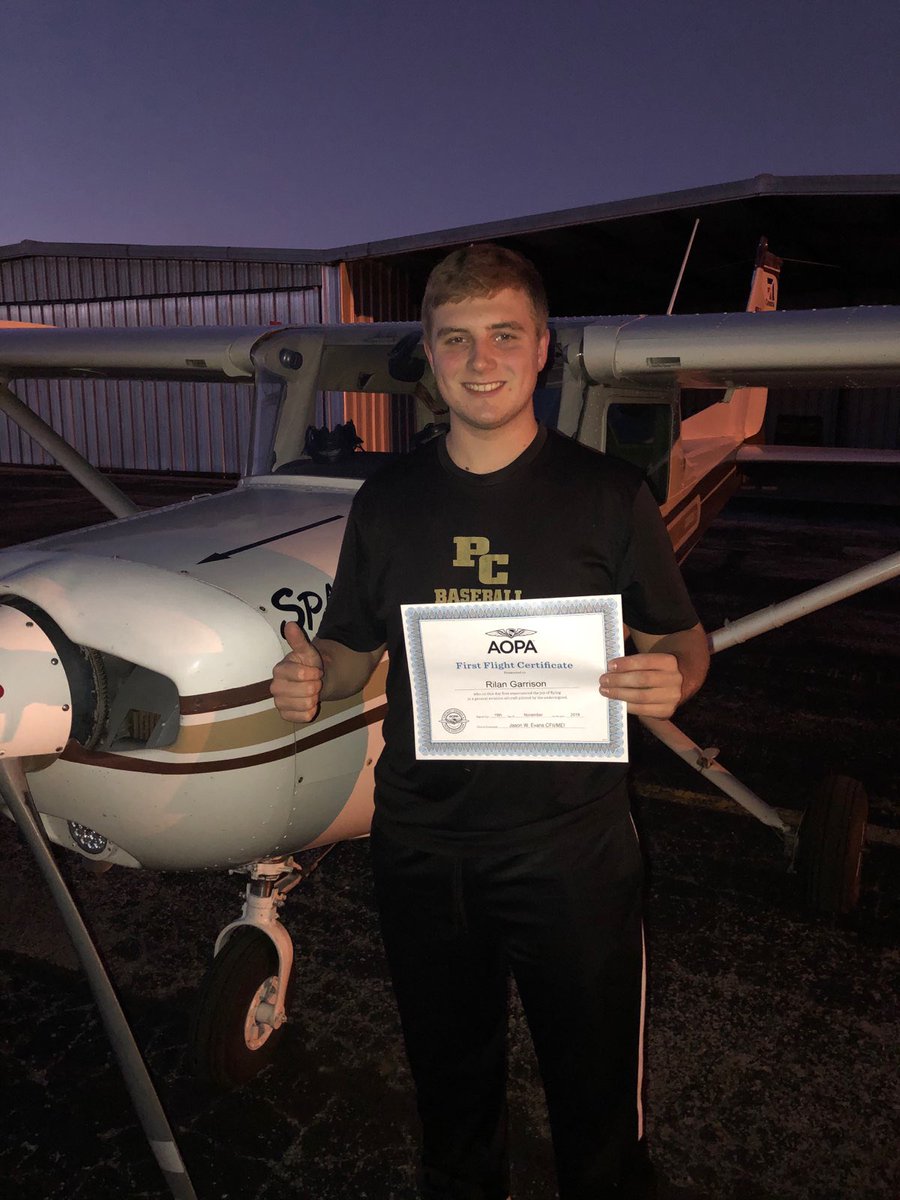 FCSchoolsAL's tweet photo. After much classroom training and simulator training, Rylan Garrison (PCHS) was our first student to begin flight training in the trainer plane today. 👏🏻👏🏻👏🏻 Congratulations!!! ✈️ https://t.co/3mxPzxRUAT