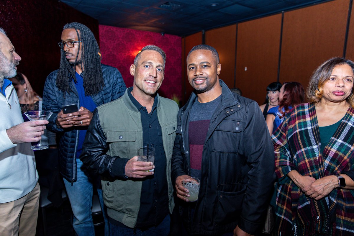 jasonappleton's tweet photo. #ChainWise #Afterparty with the Brilliant @1MarkMoss and Alex. Natalie to the right. :) https://t.co/V09jvszppE