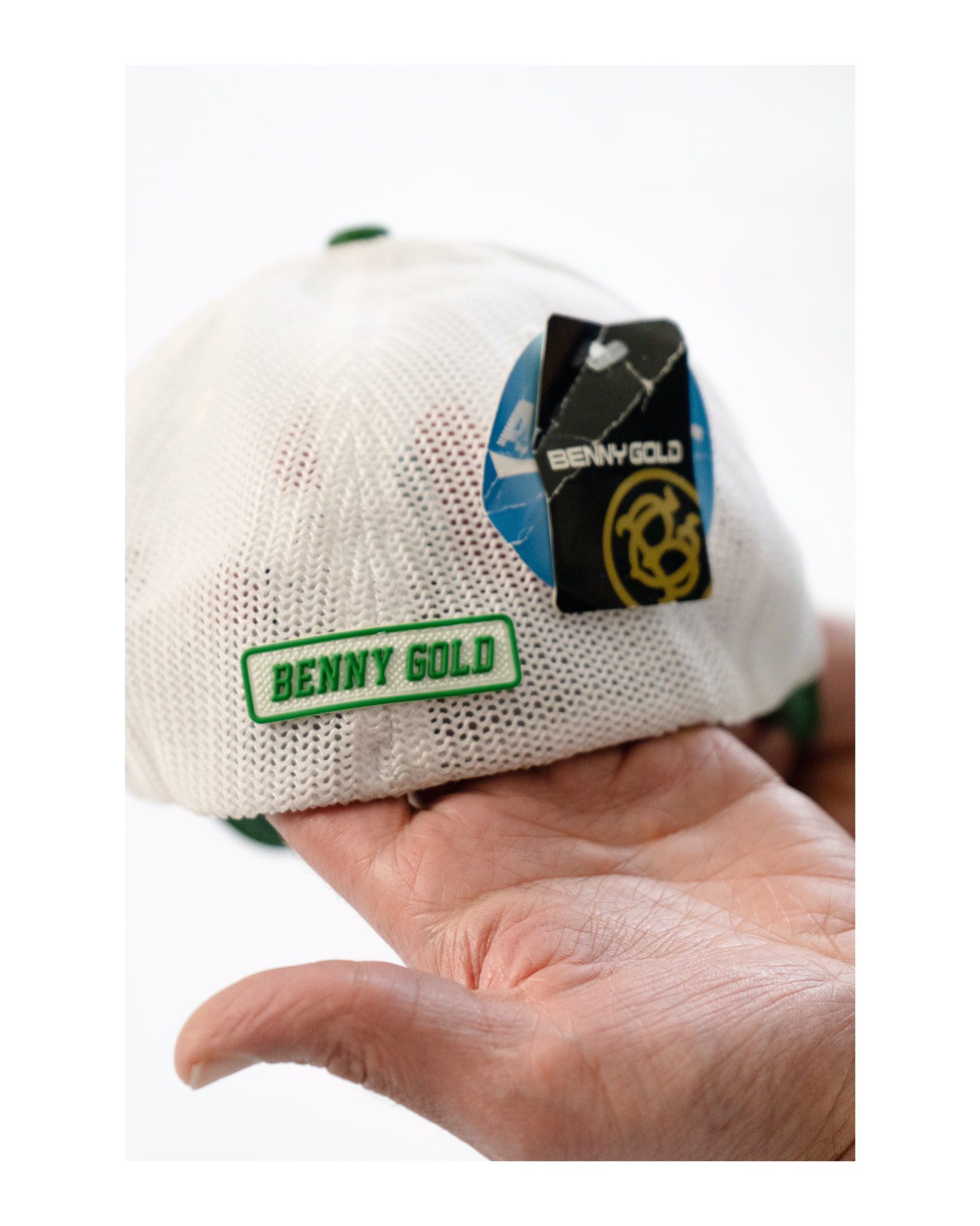 benny gold beanie
