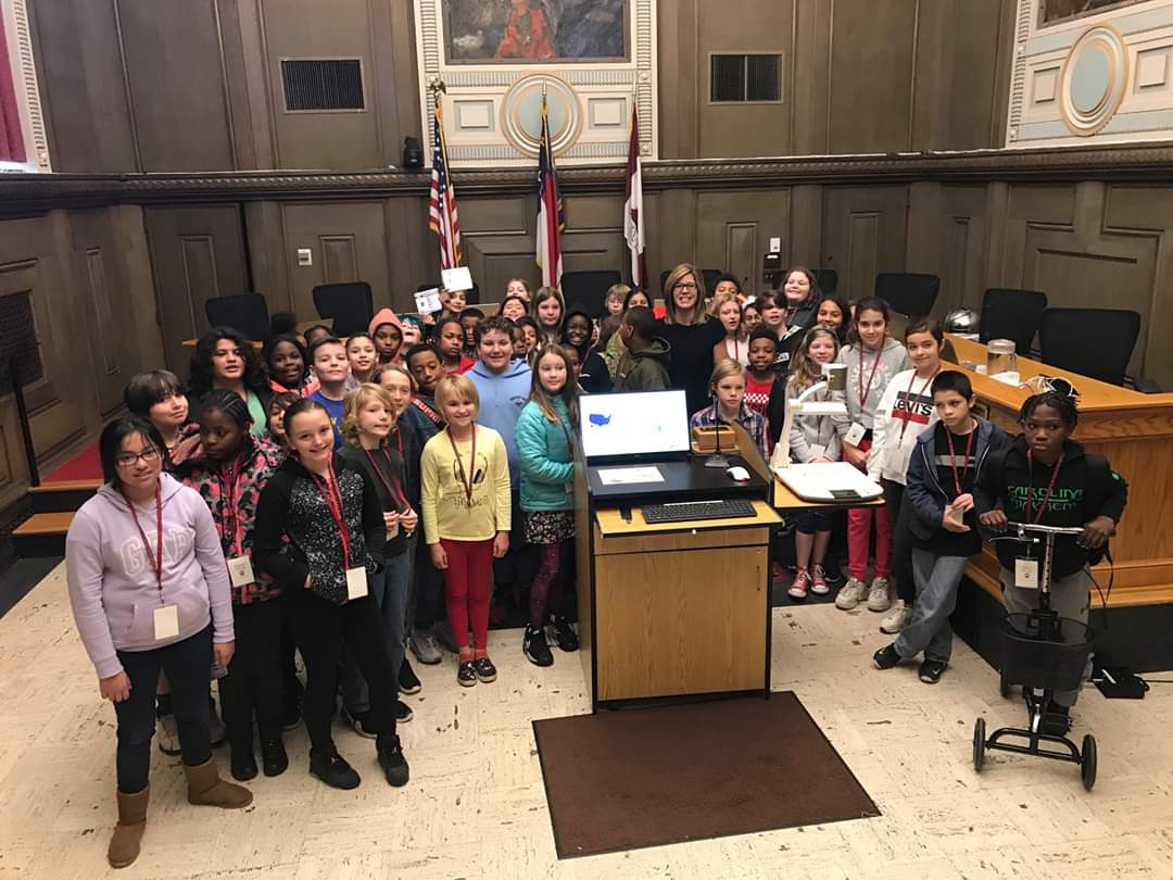 emilylbassinger's tweet photo. HFE 5th grade students with Mayor Esther Manheimer. #theACSWay #theHFEdifference https://t.co/5Yo1F4ZsSV