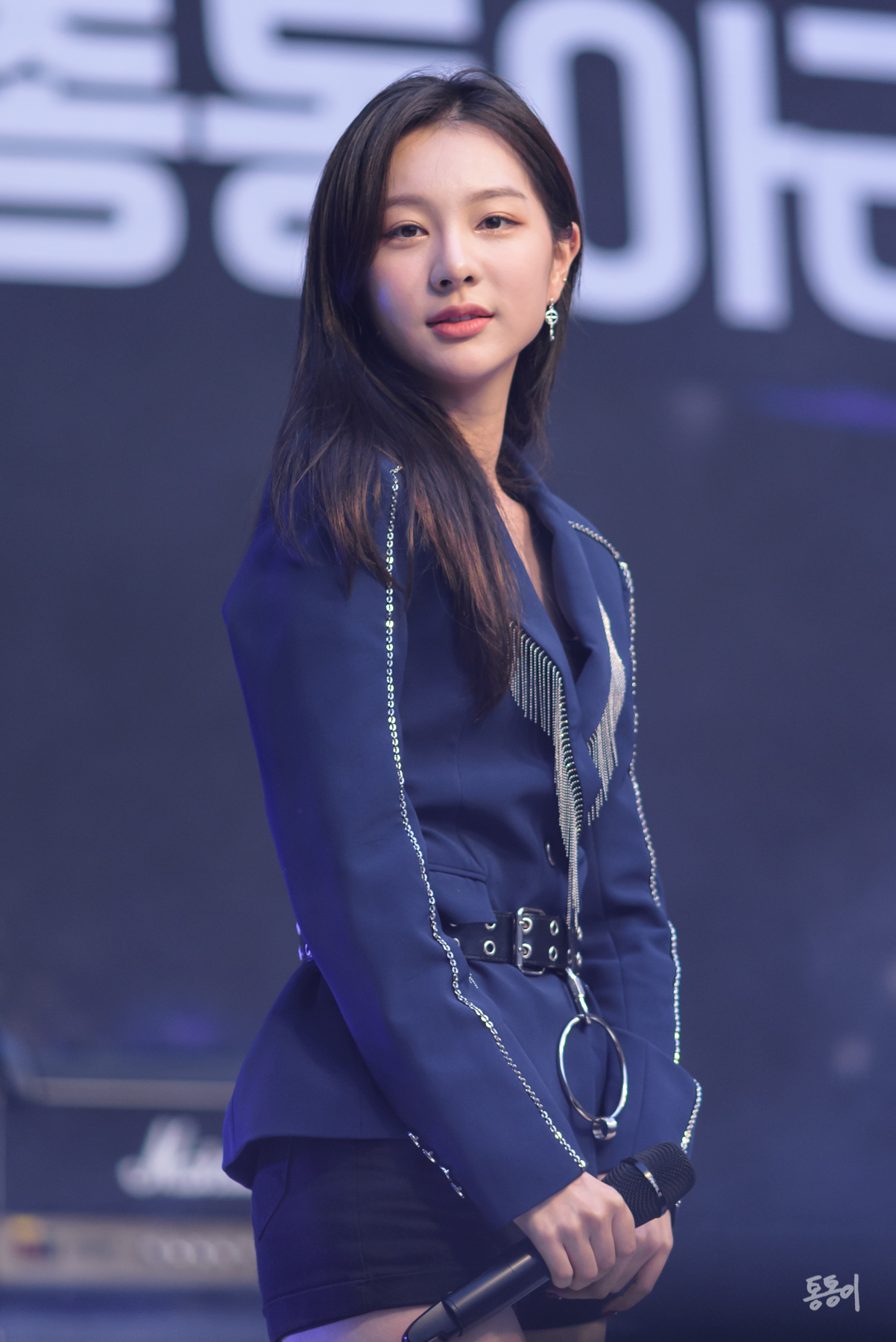 ELjFB3rU8AAJW2j.jpg:orig