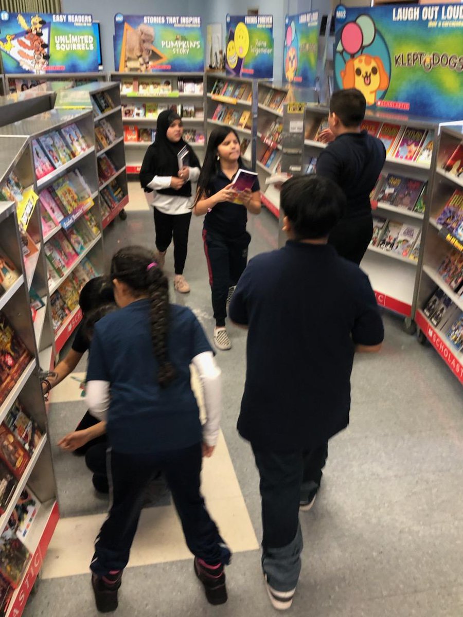 nps_mtvernon's tweet photo. This week students shopped at 'My Very Own Library' a program at our school that provides 5 free books from @Scholastic Book Company. #HappyReading #WEAREMtVernon https://t.co/ARUH7OaXt1