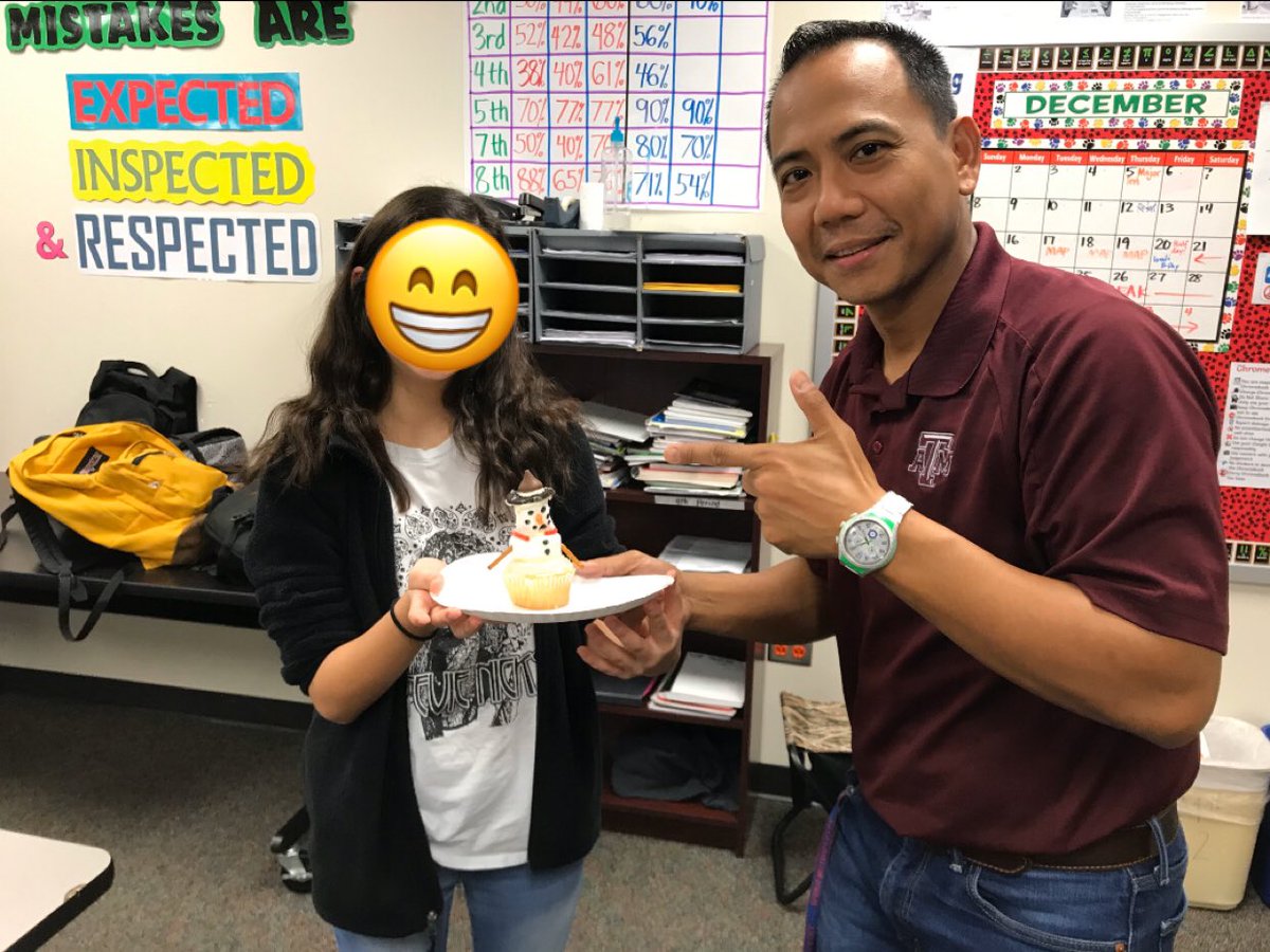 I must be doing something right! Students made this in PHS and 3 students delivered me this beautiful artwork of snacks!  <a href="/UlrichKISD/">Ulrich Intermediate</a> <a href="/KleinISDMath/">Klein ISD Math</a> @Ulrich_PHS