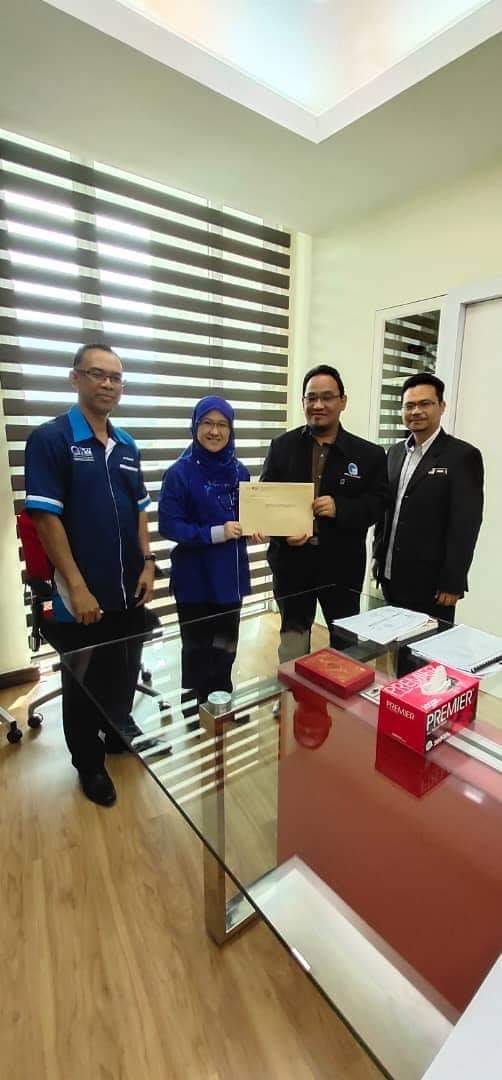 fkputem's tweet photo. TAHNIAH!
Pihak Fakulti Kejuruteraan Pembuatan (FKP) ingin merakamkan Setinggi-tinggi Tahniah kepada Prof. Ir. Dr. Hambali Bin Arep@Ariff di atas kenaikan pangkat ke Profesor Gred Khas C.(VK7) mulai 20 November 2019.
π·: fb @vcutem
#fkputem
#myutem https://t.co/0Bci69pPUi