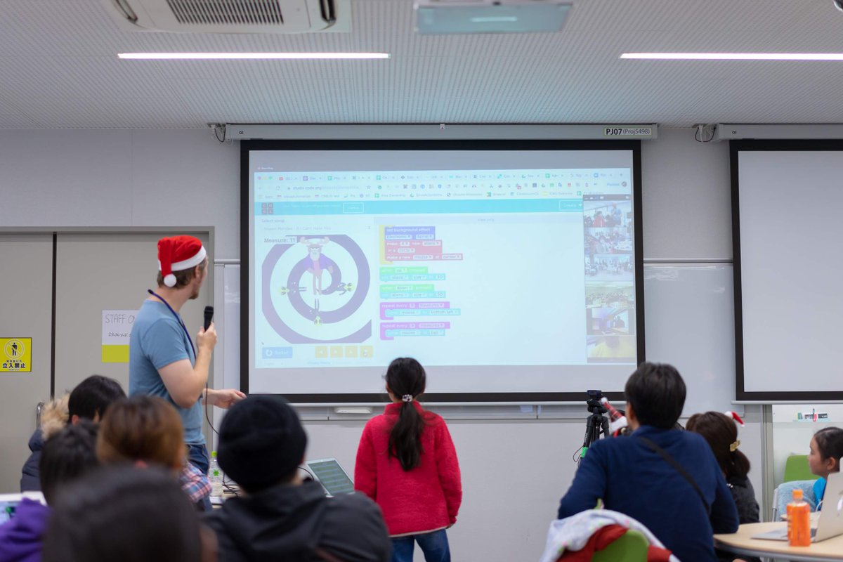 kidscodeclubjp's tweet image. 12月8日【Hour of code~Shall we Dance?:コードを使ってダンスをしよう!】を開催しました!今年はのべ120名以上の子どもたちに、英語とCSを学ぶ機会を提供することができました。お手伝い頂いたすべての皆さんに、心から感謝いたします💐
#CSinEnglish #HourofCode #九州工業大学 #飯塚市教育員会