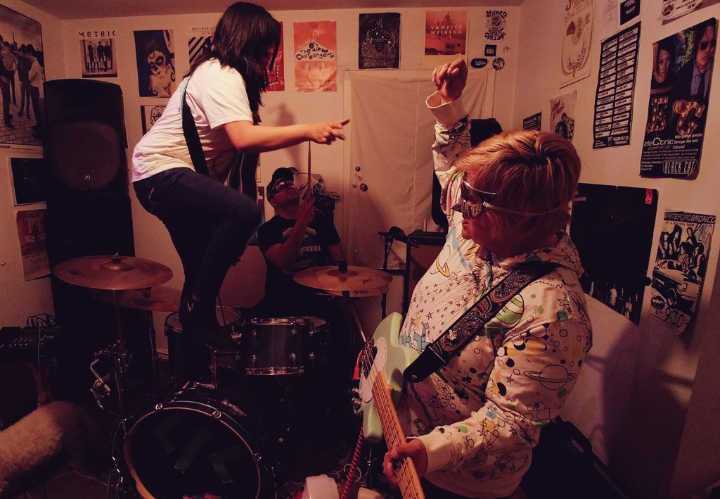 PIE SHOP || PIE SHOP || PIE SHOP
JAN 2ND 
<a href="/pieshopdc/">Pie Shop DC</a>