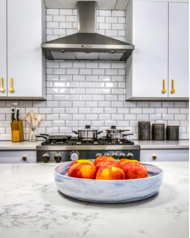 AlephLiving's tweet photo. We have all the amenities to make your living comfortable. 🏠🛋️

Take a look at our rooms. Link in our bio!
.
#coliving #nycrealestate #brooklynrealestate #nycrealtor #brooklynrealtor #brooklyn #bigapple #brooklynstyle #newyorkliving #realestatenyc #AlephLiving #Aleph #roommates https://t.co/L7o2XbXsVw