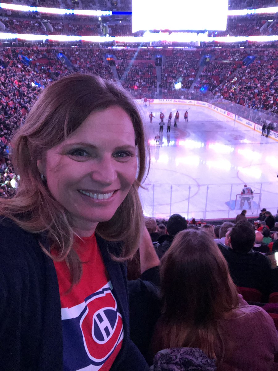 annakozel's tweet photo. #habselfie Go Habs Go!!! https://t.co/Xw1JIhL1Ih