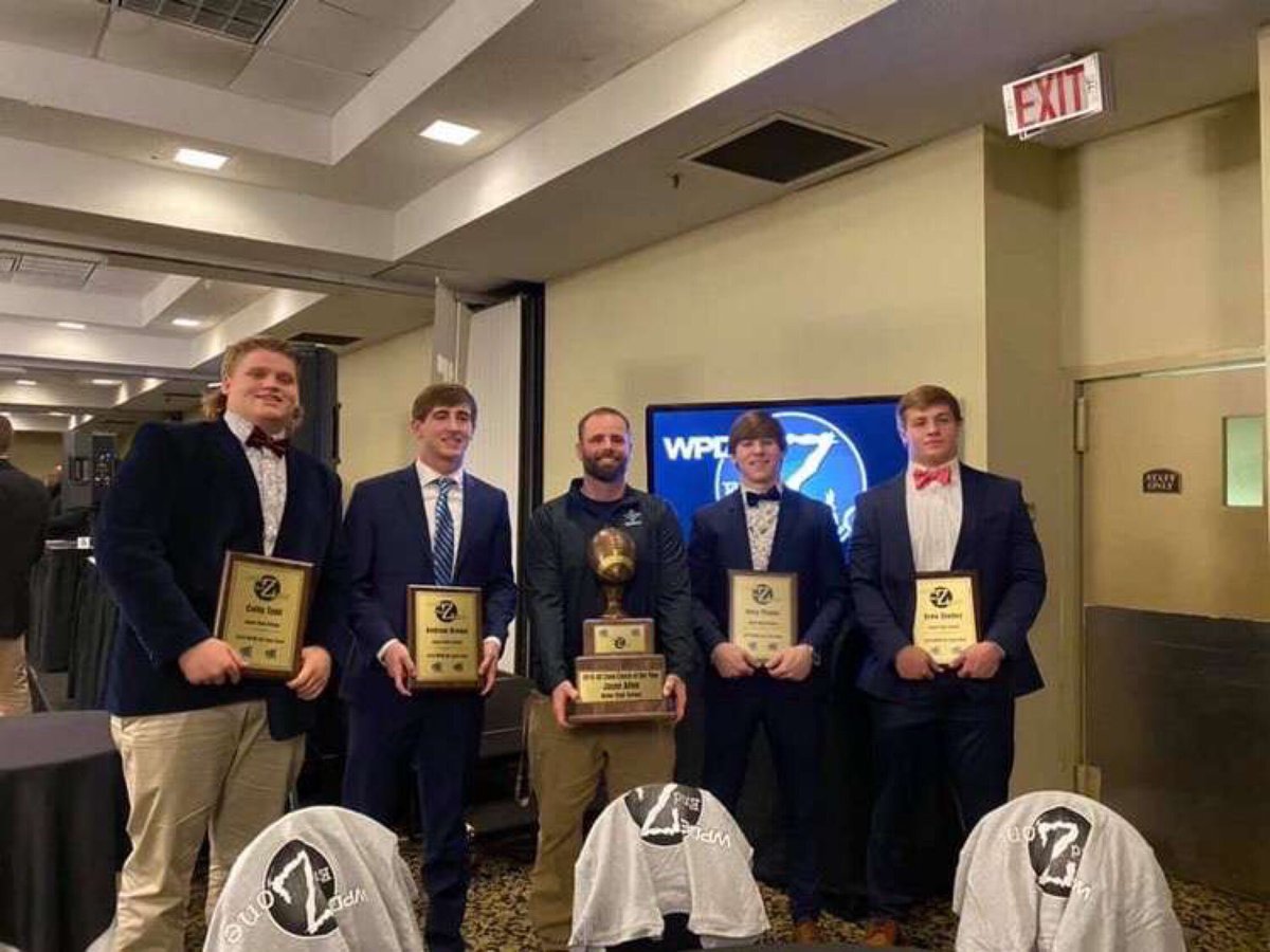 andrew_brown6's tweet photo. Blessed to be a 2019 All-Zoner!! @CoachAllenAHS @CoachJJWFHS @BDunnsports @KacyHintz https://t.co/IxTinZXSUh