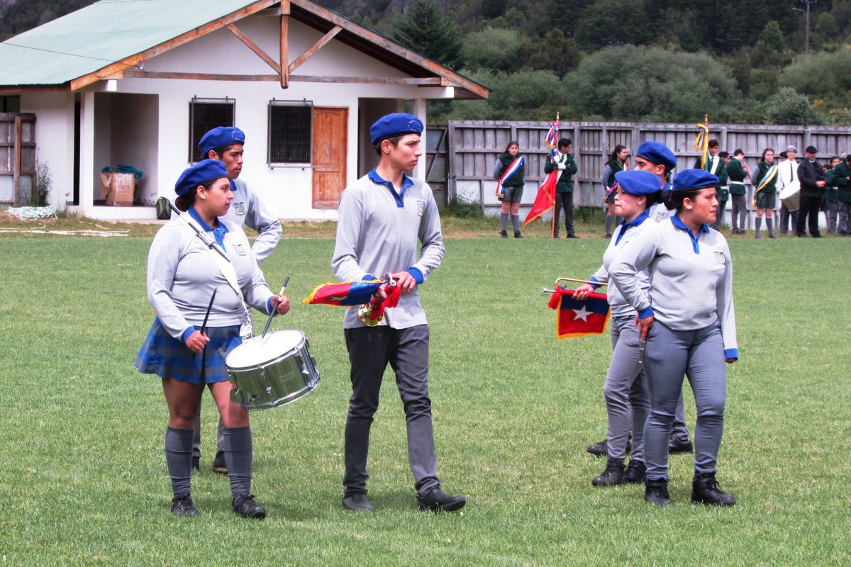 futa_escuela's tweet photo. Este miércoles 11 de diciembre se efectuó en nuestra comuna el "Encuentro Provincial de Bandas Escolares", actividad que tuvo como protagonistas a estudiantes de las escuelas Futaleufú, Roberto White Gesell de Palena y Juan José Latorre de Chaitén. 
@Mineduc https://t.co/ykpR8BTN1q
