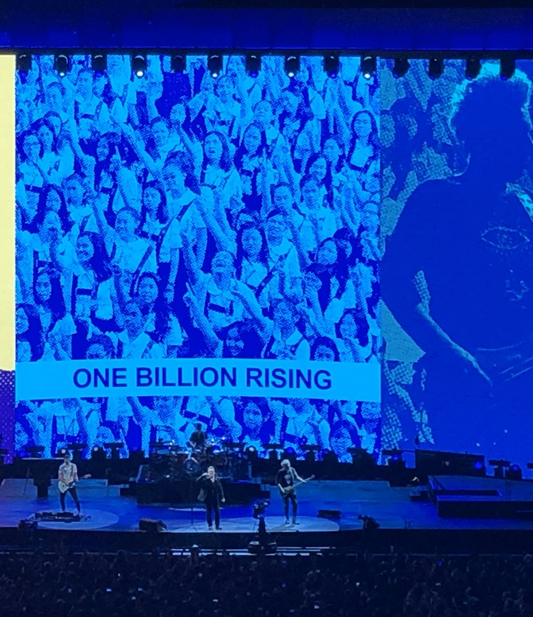 mavicvil's tweet image. U2’s “Ultra Violet” tribute to women included these notable Filipinas:
#U2TheJoshuaTree2019 
#U2Manila