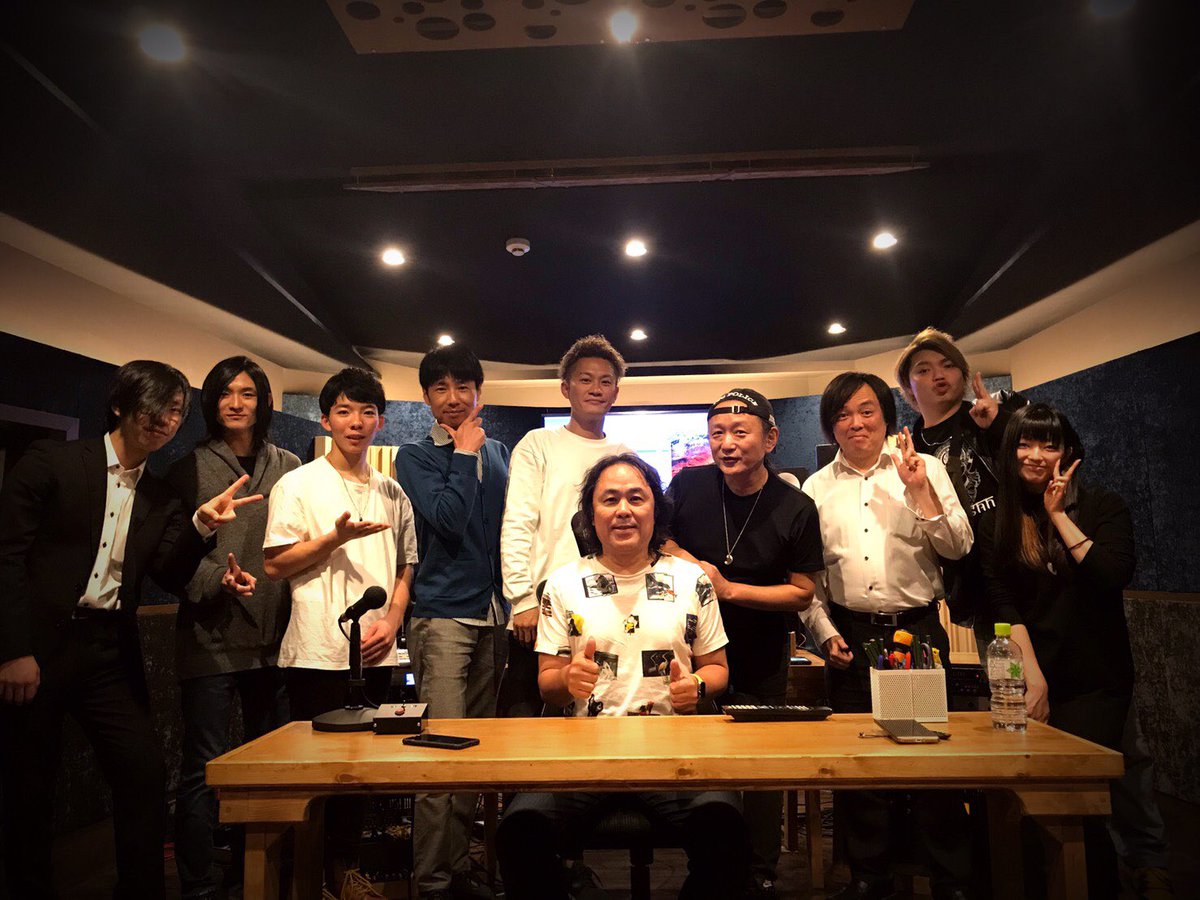 toplustto's tweet photo. すごい良い環境。

最高に勉強になりました！

渋谷Vision Studio
最高です。

良い音を自分のスタンダードにする為に耳を全力で使って変な頭痛が訪れました。笑

#オクターブミュージック
#VisionStudio
#耳トレ
#見物俊幸 https://t.co/THra07odM1