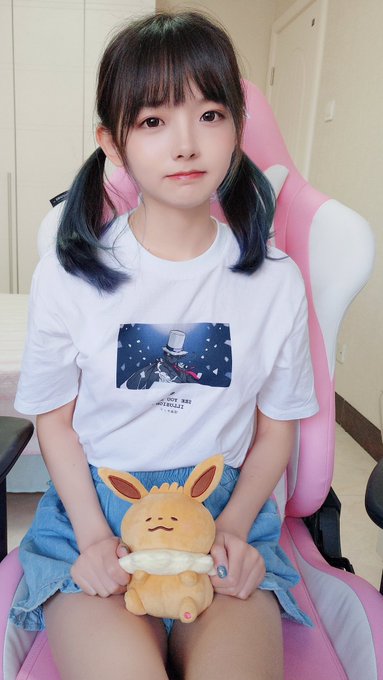 Twitterのコスプレ画像36