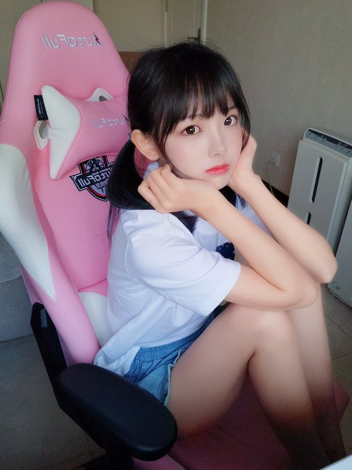 Twitterのコスプレ画像34