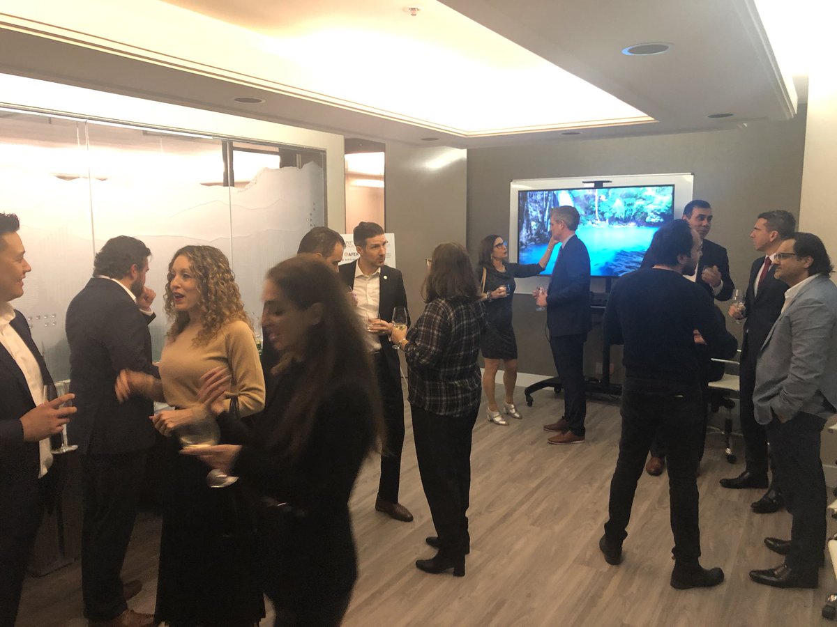 Jay_Tse's tweet image. Thanks to all our members and partners supporting our @MapleSoCal mixer tonight in Vancouver, another night of great networking