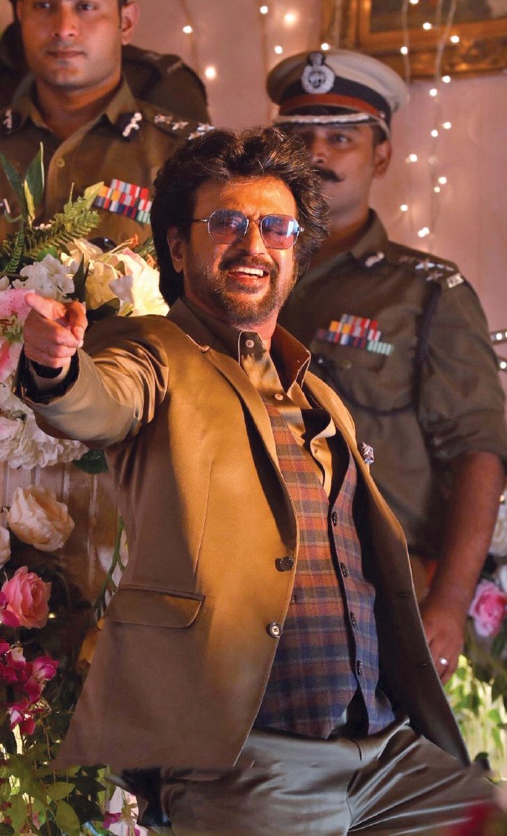 Get_Cinemaz's tweet photo. @Get_Cinema wishes #HappyBirthdaySuperstar 🎂🧁🍭🍬🍫🍾🍾🎊🎉🎈🎂

#HBDThalaivaa #HappyBirthdayThalaiva #darbar #getcinema @Thalaivar2k @Rajni_FC @RajniFansTrend @RajinikanthArmy @Rajini_F_C #HappyBirthdayYuvi #YuvrajSingh https://t.co/owWIX8Vd4l