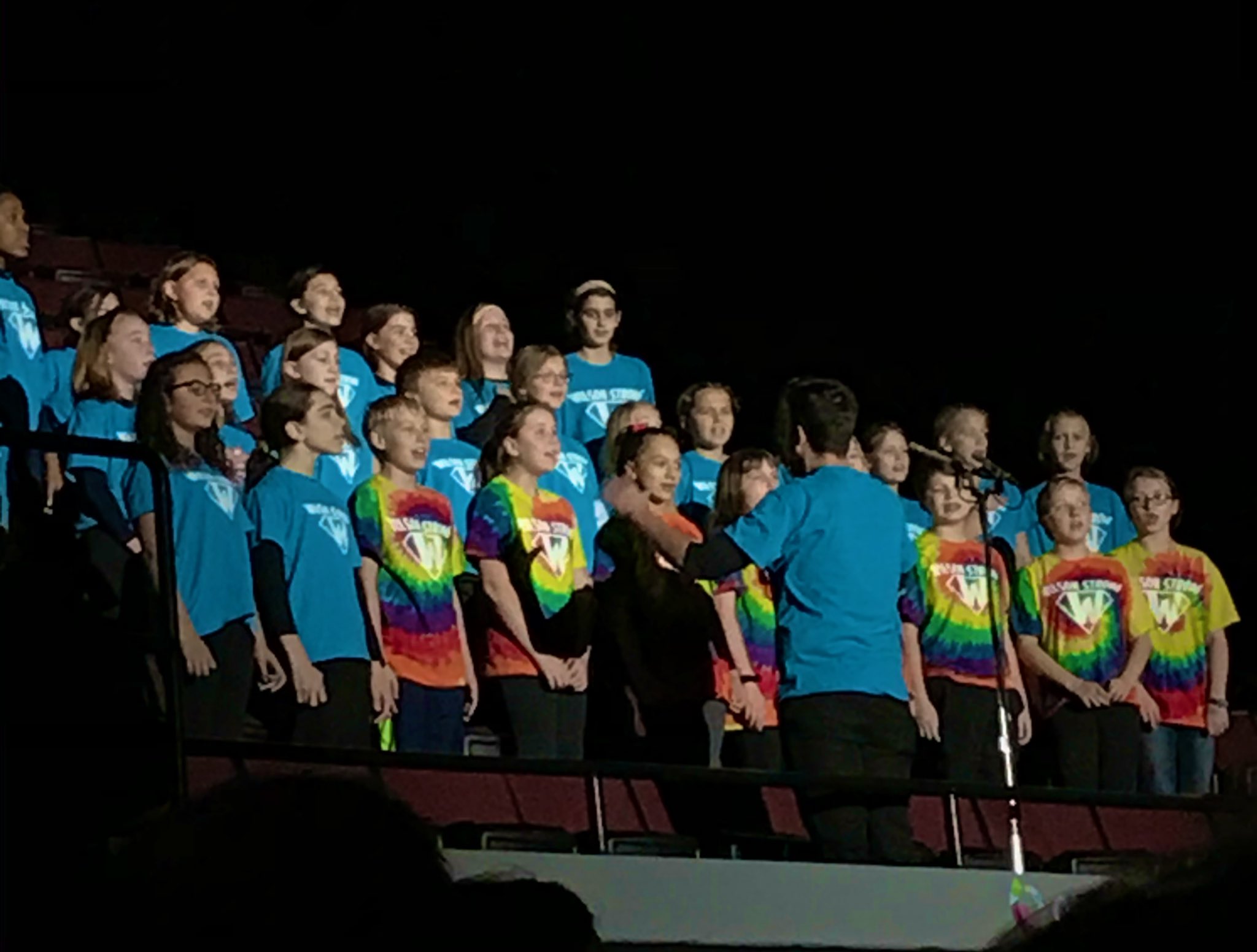 andrea-hyden-on-twitter-wilson-chorus-sang-the-national-anthem-at-the