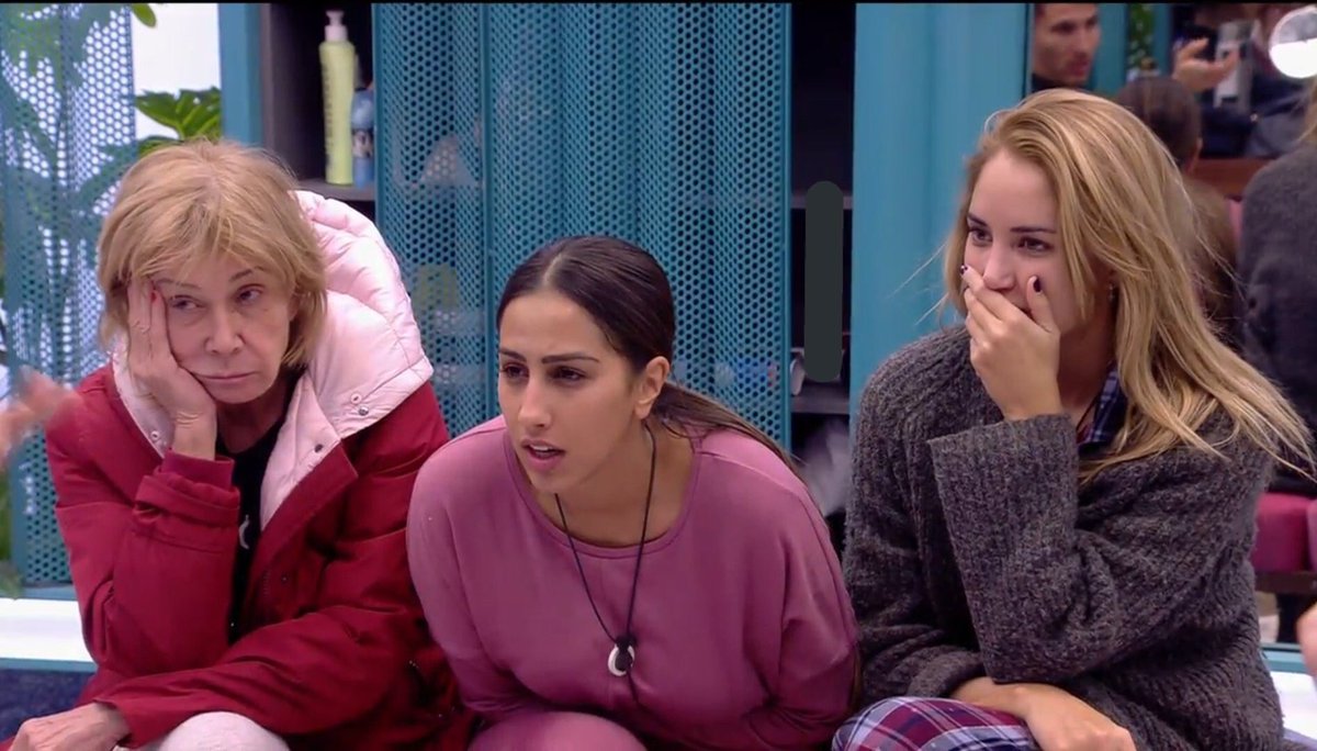 cacho_angela's tweet image. España ahora mismo... #GHVip24Horas