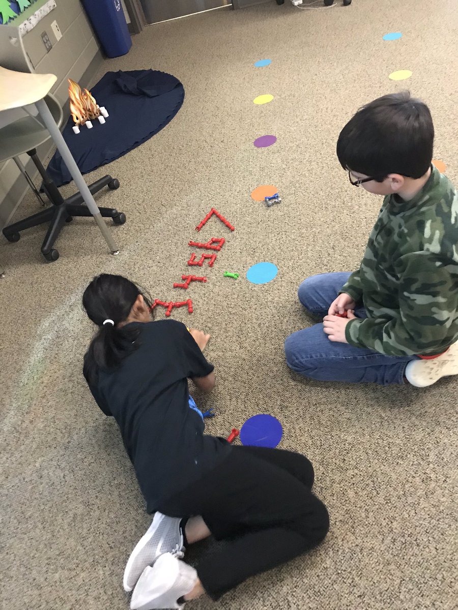 Ms. Xenos tweet media