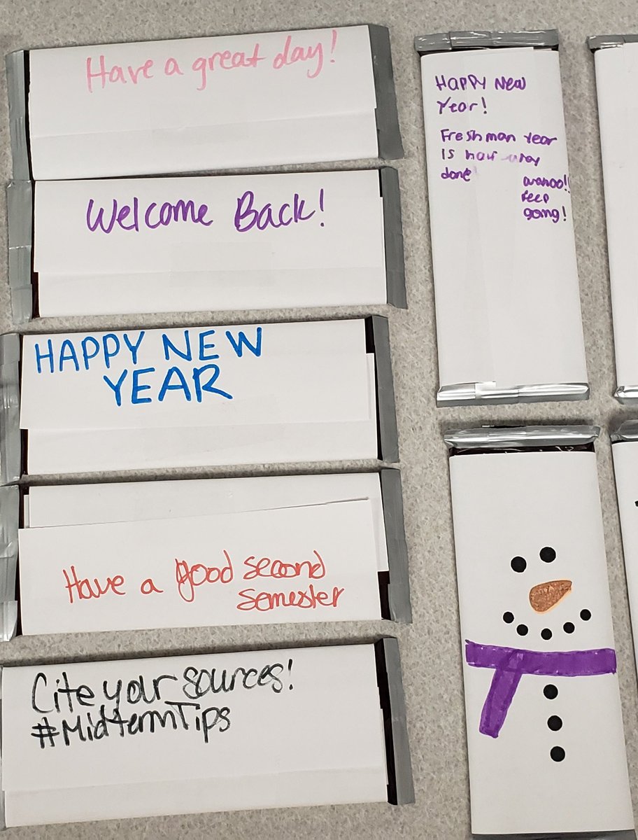 RotoliScience's tweet image. So very proud of our Link Leaders! As a group, Link Crew was able to provide 50 holiday gifts to families in need in our community! They also made gifts for our 360+ freshmen and 150+ faculty and staff here at VSHS. @VictorSeniorHS @VictorSchools