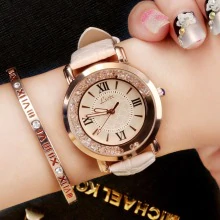 azura_mary's tweet photo. US 2.50 "https://t.co/PvCc06dGjT" Luxury Women Watches Magnetic Starry Sky Female Clock Quartz Wristwatch 2019 New Fashion Ladies Wrist Watch Felogio
#aliexpress #shopping
#AliExpressFashion #Jewelry #AliExpressTech https://t.co/b7s78ZQXdH
