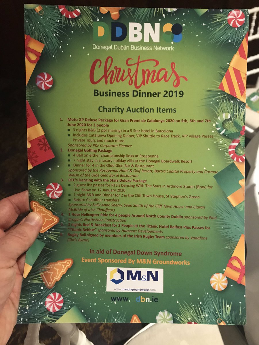 SeanJohnGerard's tweet photo. Lovely evening @DDBN2017 Christmas dinner in aid of @DownSyndromeIRL Donegal Branch featuring a wide ranging Q&A (to say the least) between @perry_sean and @mcginleygolf from pre Ryder Cup chats with Sir Alex to what exactly Boris was doing hiding in that fridge 🤨💚💛 #DDBN https://t.co/aFXq2HABz1