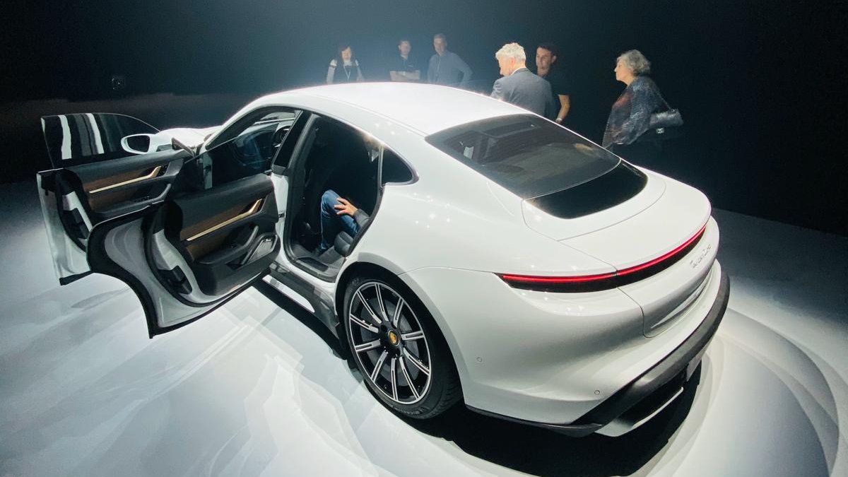 megaonline's tweet photo. .@Porsche unveils its first electric car #taycan 
Improving battery technology is key to bringing more EVs on the road, which would reduce emissions and accelerate a transition to low-carbon mobility, as our article explores https://t.co/g5ifamngbA https://t.co/M323mqsDZt