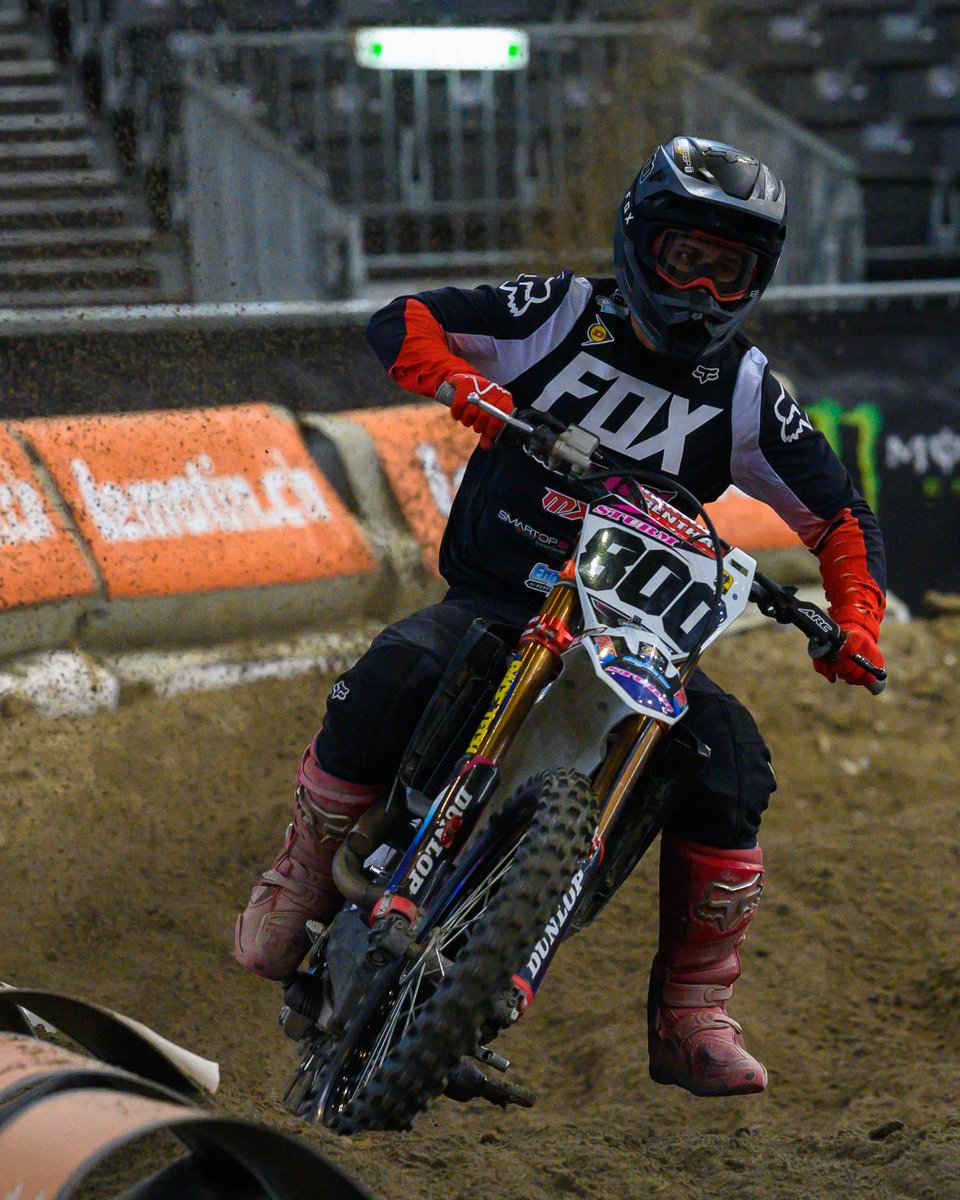 Supercross Geneva tweet media