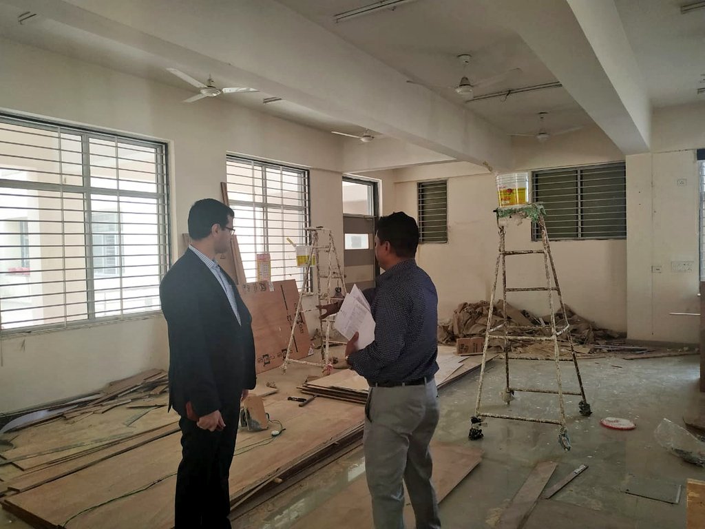 મોડાસા મામલતદાર કચેરીના જન સેવા કેન્દ્ર અને ઇ-ધરા કેન્દ્રો સુચારુ રીતે કાર્યરત છે તેનું નિરીક્ષણ કરી મોડેલ જન સેવા કેન્દ્રની કામગીરી ચાલુ છે તેની સમીક્ષા મુલાકાત કરી જરૂરી સુચનો કર્યા.
<a href="/pkumarias/">Pankaj Kumar</a> <a href="/CMOGuj/">CMO Gujarat</a> <a href="/sdm_modasa/">SDM MODASA</a>  <a href="/ModasaMam/">Mam Modasa</a>