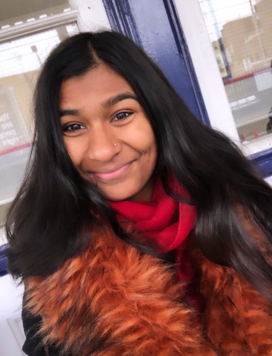 AyoCaesar's tweet photo. I didn’t vote for Labour. 

I voted for the NHS.
I voted for council housing.
I voted for a Green Industrial Revolution.
I voted for education for all.
I voted for an end to the hostile environment.
I voted for a proper social safety net. 

(obviously I voted for Labour) 🌹🌹🌹 https://t.co/97oRJUfbKx