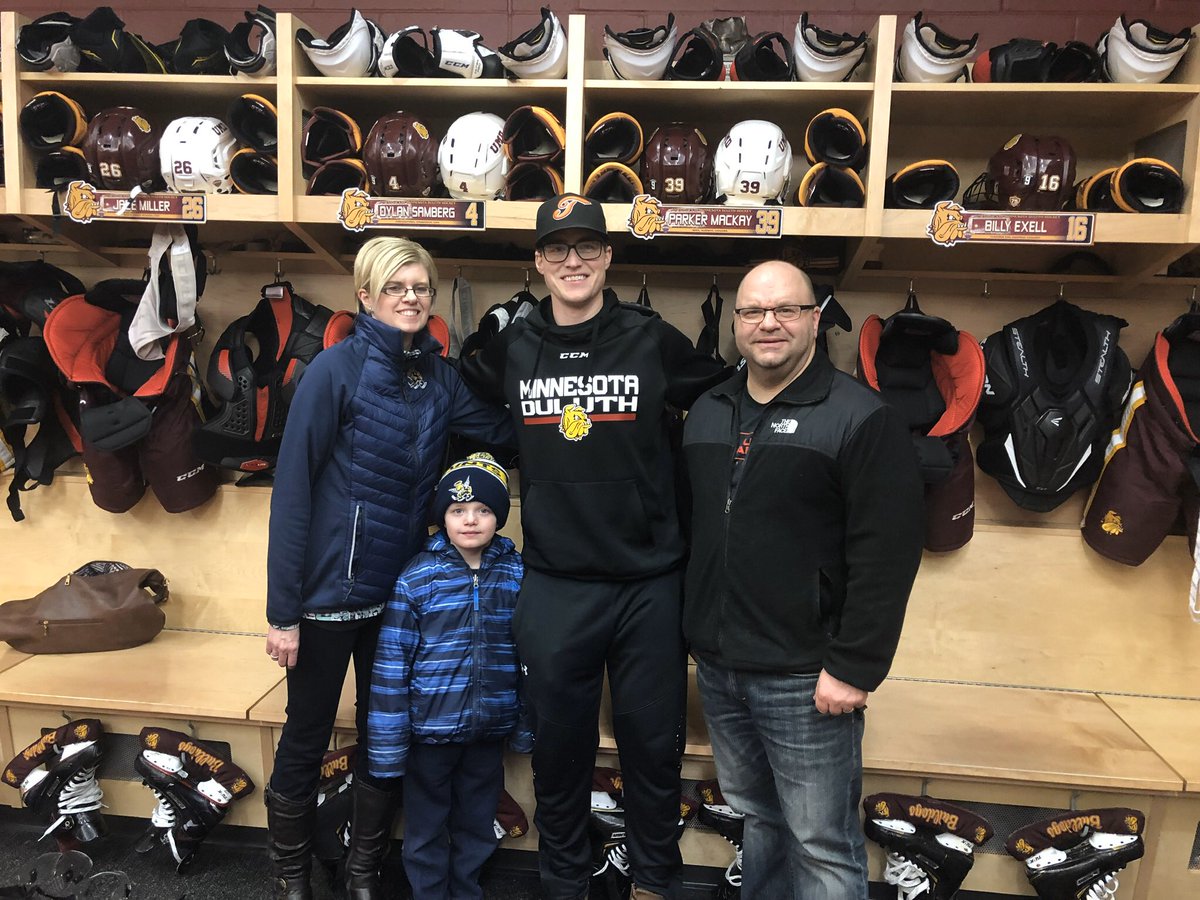 SpruceGrover's tweet photo. Our old @sgsaints billet boy @Pistol_9Pete was named Collegiate Athlete of the year at the Minnesota Sports award gala. They take college hockey serious down there. This award is a big honor for anybody to win more less a kid from Irma AB. Congrats Parker!  Well deserved! https://t.co/MxkuckeW8h