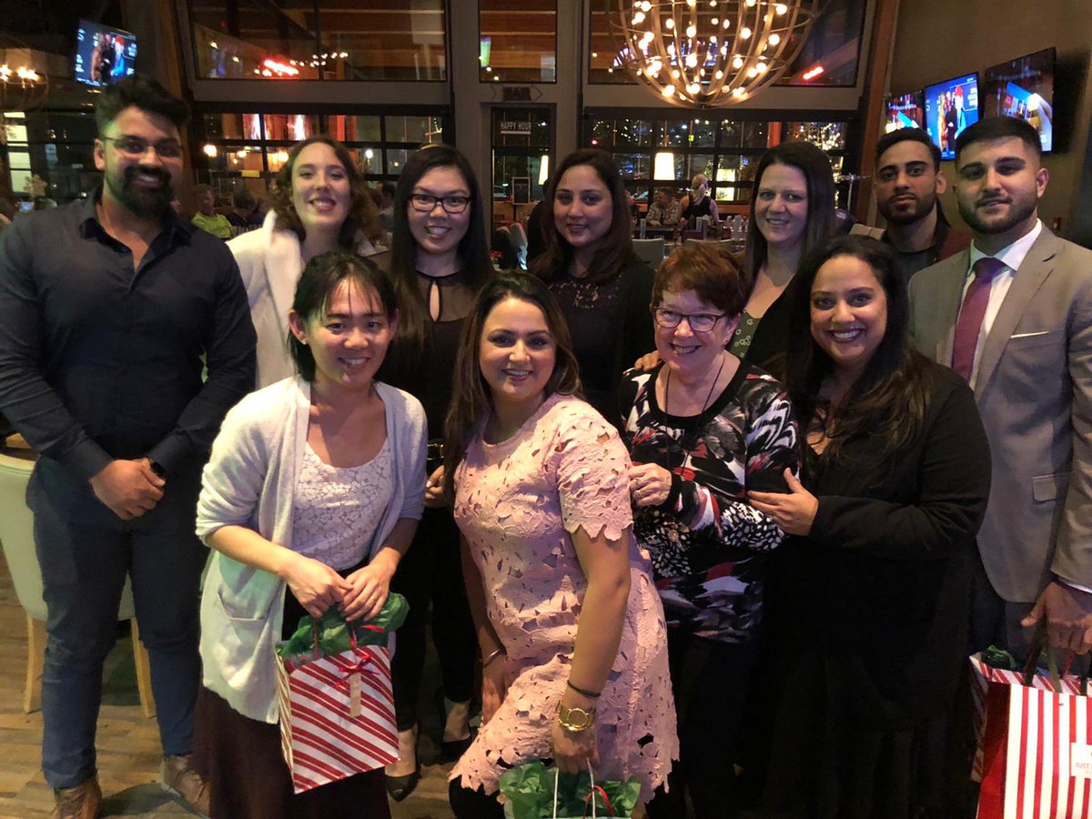 Had a great time celebrating the holidays with my amazing 152 and King George team tonight!! <a href="/steventsangaris/">Steven Tsangaris</a>