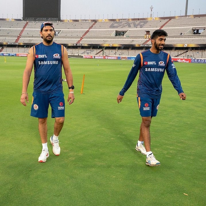 Jaspritbumrah93's tweet photo. Happy Birthday Yuvi Paa! Thank you for being like an elder brother to me, a brilliant mentor and an inspiration to millions, including myself. I hope you have a fabulous day and an even better year ahead!
@YUVSTRONG12  #HappyBirthdayYuvrajSingh https://t.co/KFydQ5uJTx