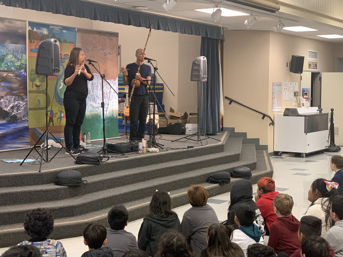 VargasSchool's tweet photo. We had a great assembly on Monday with the ZunZun musicians! They taught us all about water and the impact pollution can have on our watershed. We sang, danced, and learned about instruments from South America! https://t.co/U998pszvXB