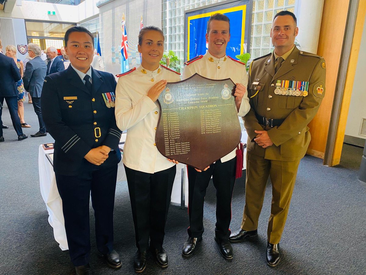SHARP_CR's tweet photo. My time as SSM of Echo Squadron @ComdtADFA has come to an end. To have the opportunity to mentor the next gen of leaders has been an honour. Congratulations to Echo on being awarded Champion Squadron . I look forward to working with these new leaders in the future. https://t.co/MMWjkVT5NR