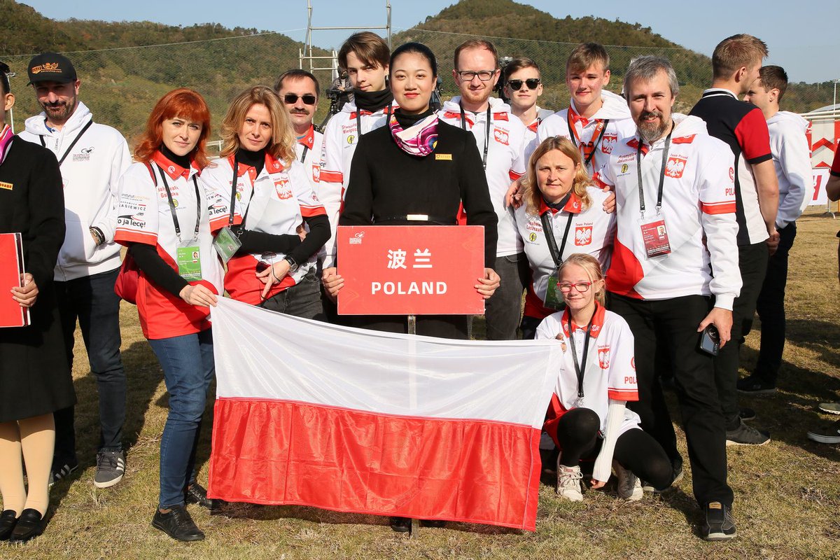 airsports_fai's tweet photo. 🌏🌍🌎 All the participants came together this morning for the Opening Ceremony of the FAI World #Drone Racing Championship Grand Final 😃 
Check out the pictures: https://t.co/2FCZ5ZSUPP
#WDRC2019
@NoosphereGlobal https://t.co/Ty92Yly7rT