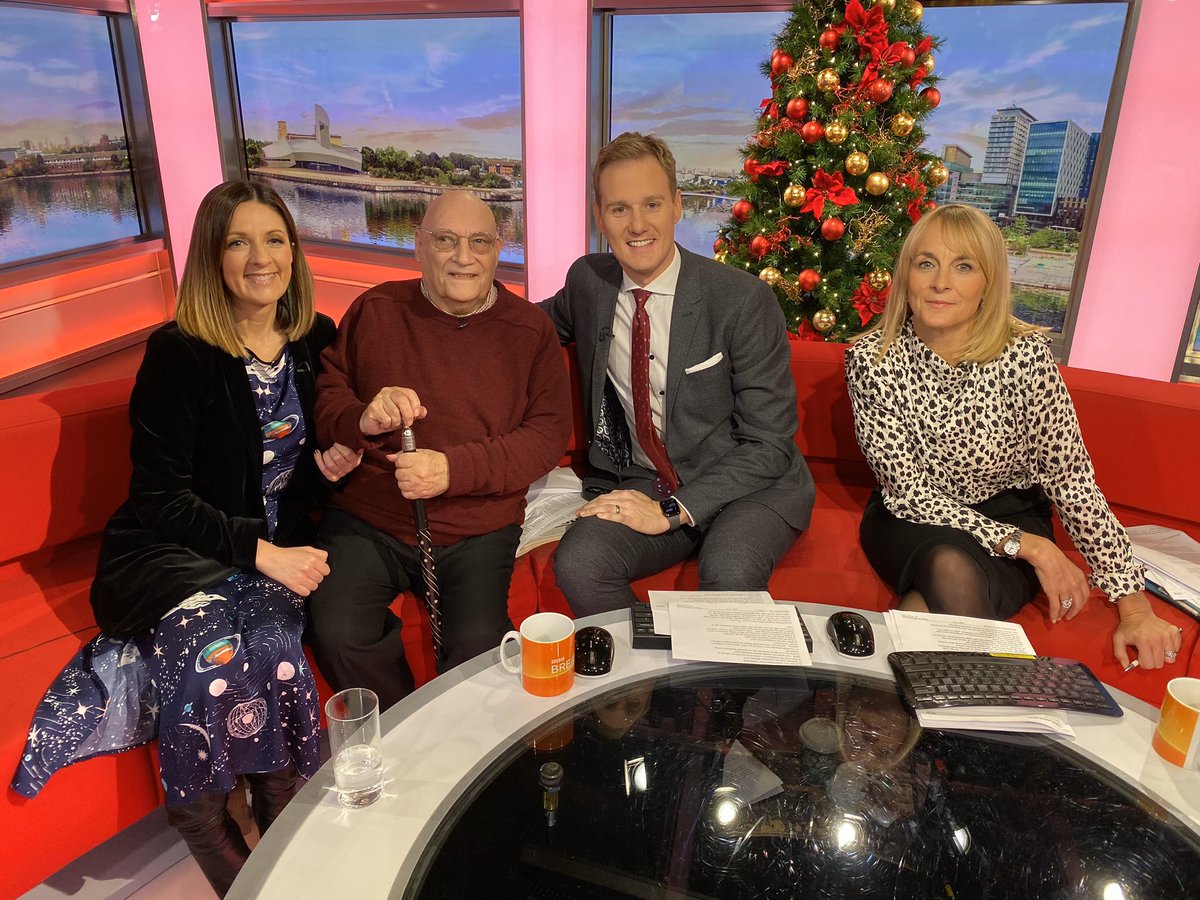 Do not miss @BBCBreakfast at 0800..
An exclusive with #JohnCrilly the reformed prisoner who used a fire extinguisher to take on the #LondonBridge attacker..
And prepare to cry when you see @mrdanwalker and @OldhamCollege make Christmas for #Terrance  
#BBCBreakfast