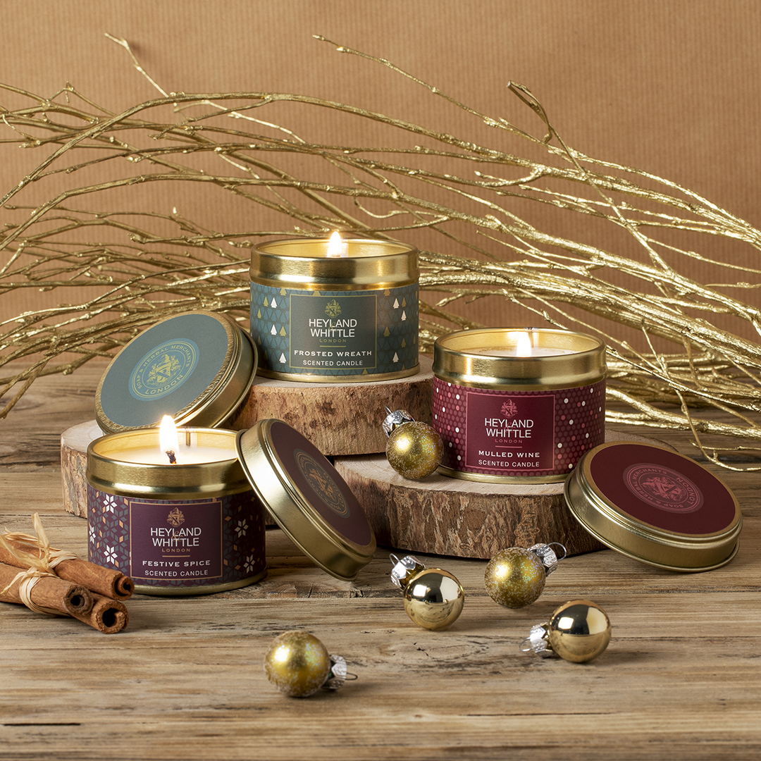 Make a House a Home with one of our gorgeous Christmas #ScentedCandles.
#handmadeinsussex #greatgiftideas #christmasgifts #homefragrance #bestscents #homelovers #homearoma #homescents #homestyle #luxuryhome #britishbrand #christmas #christmasscents #christmassmells