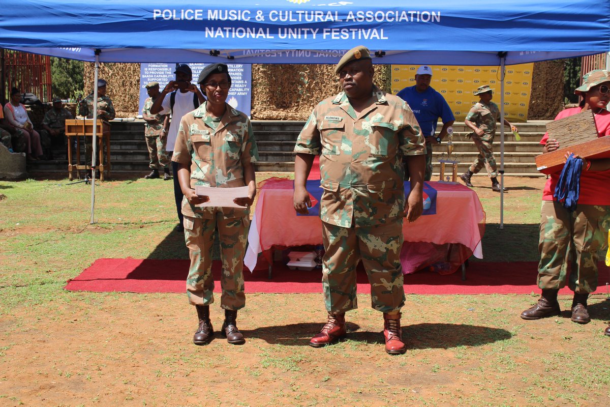 SANDF_ZA's tweet photo. SA Army Air Defence Artillery Formation held its 20th Gun Run in Kimberly Oppenheimer Gardens on the 11 December 2019.
3rd:10 Anti-Aircraft Regiment 104 Battery Male Team ran 1hour 9 min.
4th: 44 Parachute Regiment A Team ran 1hour 9min 32 sec.
#sandf
#sandf_19
#SAArmy_19 https://t.co/ZG7Ibt2nak