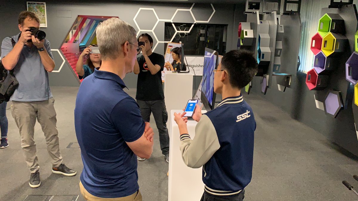 sst_inc's tweet photo. Yesterday, We were presented with the opportunity to show @tim_cook what we do here in SST Inc., including some of the applications that our startups have built!

#Apple #Education #Swift #EveryoneCanCode #SSTPride #SSTudent #PassionateInnovators #Learning #Programming #AppDev https://t.co/W5qQSwsNvj