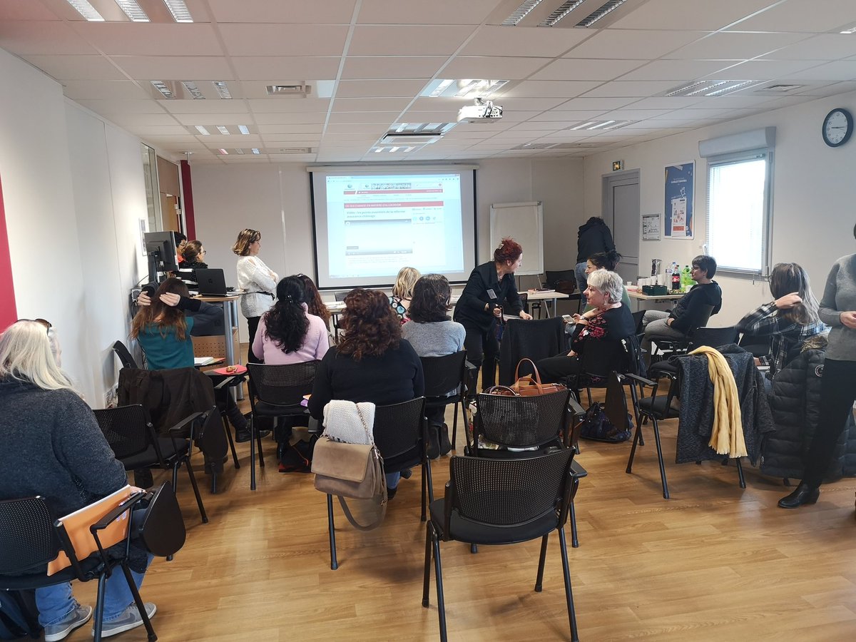 DufixFlorian's tweet photo. Désenclavement du territoire et partenariat avec nos Maisons de services au public sont au programme de notre journée.
Programme de Formation des animateurs MSAP sur l'offre de services Pôle Emploi
#partenariat #ensemble #avecvouspourvous https://t.co/JSBhwTeiIu