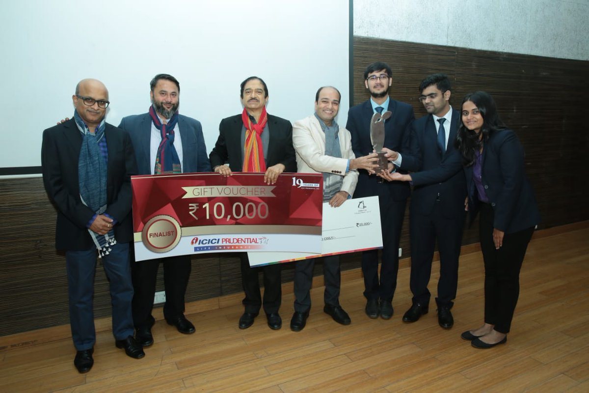 FCBInterface's tweet photo. #FCBIndiaComstrat
FCB India and K J Somaiya Institute of Management Studies and Research host #Comstrat 2019, the first ever case-study competition in the area of communications.
Here are glimpses of the competition winners from K J Somaiya and judges. https://t.co/uKFQB4InkJ
