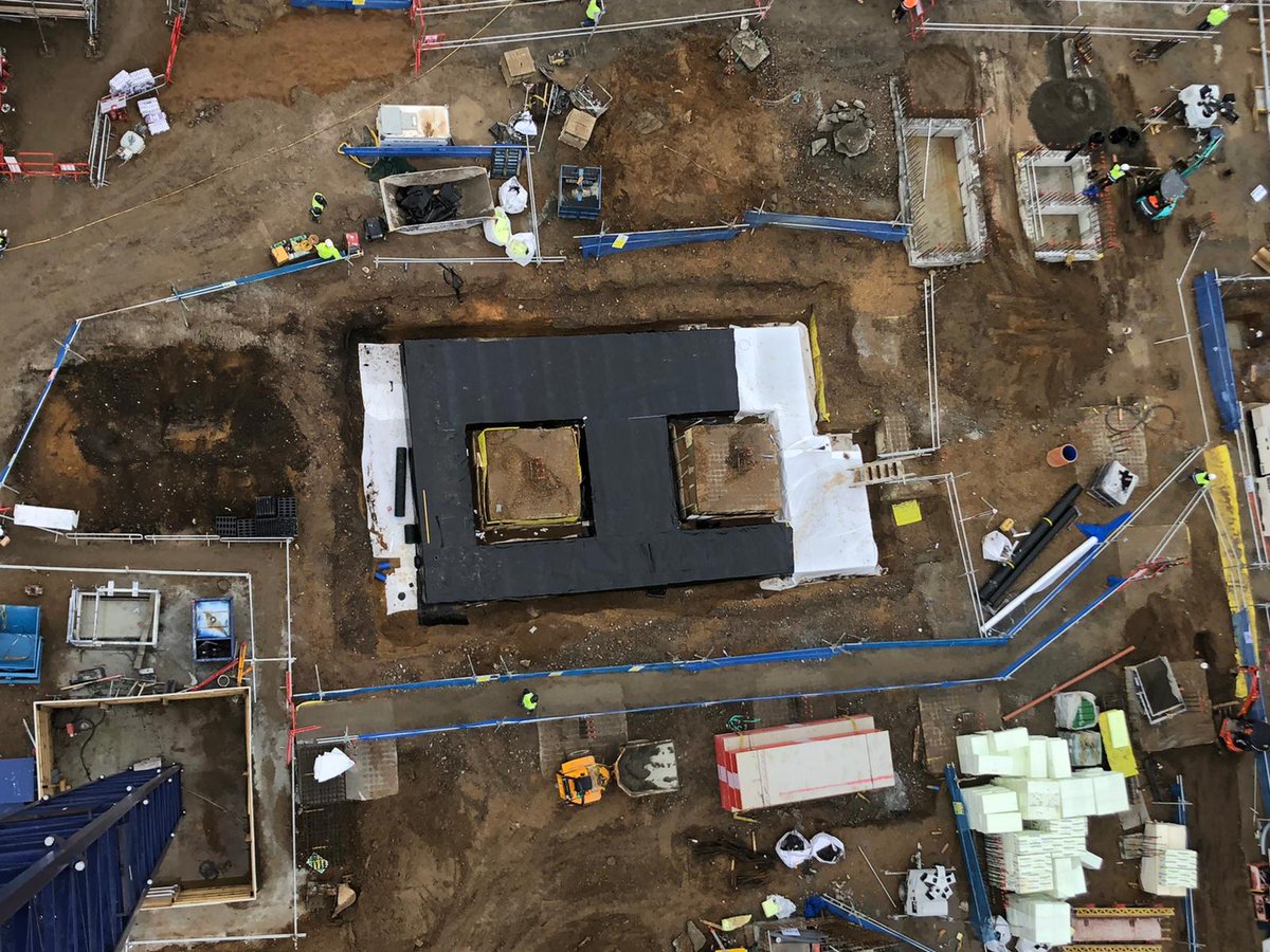 How do you construct a difficult shaped #Attenuation #tank whilst ensuring integrity of the system?
View our blog to see a recently installed tank in a confined area around concrete crane pads on the East Ham Market rejuvenation project London
hewitech.co.uk/how-do-you-con…