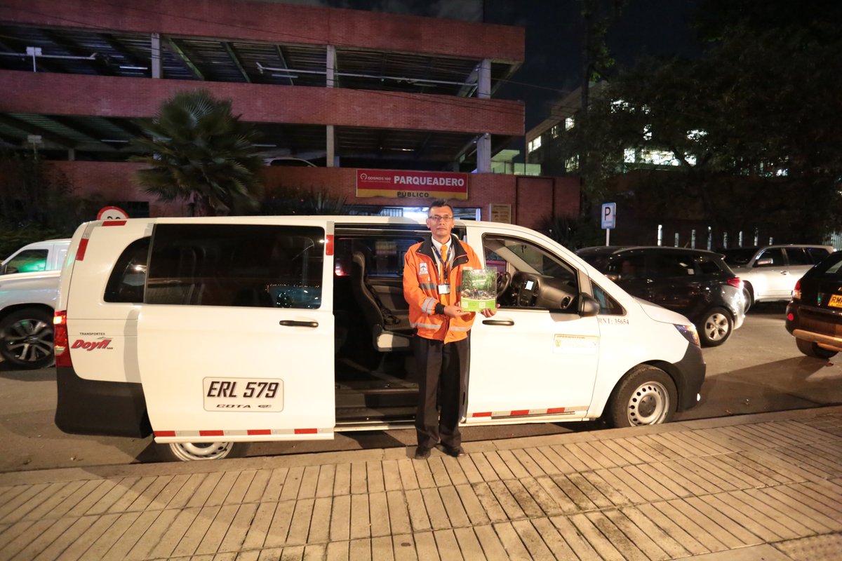 SecTurismoBoy's tweet photo. @Avianca @L_Libertadores y ahora en @TaxisLibresCol
encontrarás la oferta turística de #BoyacáEsParaVivirla, que invita llenarte de  experiencias únicas  y memorables en ésta, la hermosa tierra de la libertad ¡Bienvenidos! 
@DavidAparicioA
@CarlosAmayaR
@fonturcol https://t.co/iL0rKCv74k