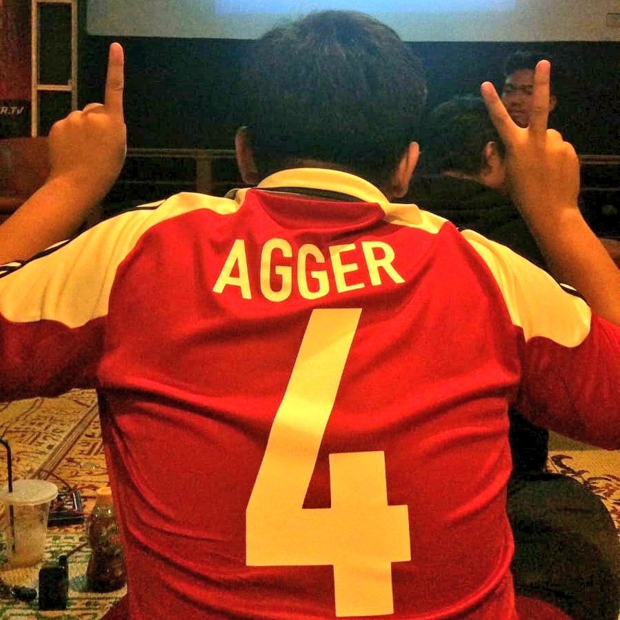 Happy birthday Daniel Agger, one of the football players that I will tell my son in the future 