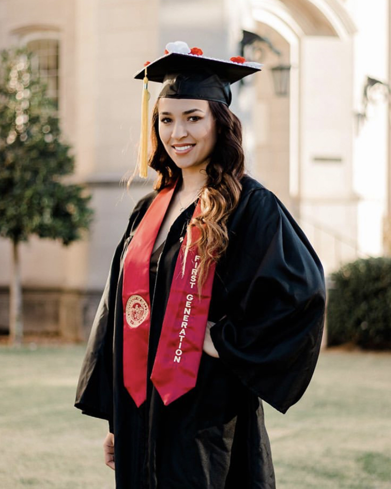 UofOklahoma's tweet photo. Finals: ☑️
Graduation: ⌛️
Next stop: _____________
#WhatWillYouDo? #OUgrad19 https://t.co/53cFYZBUNn