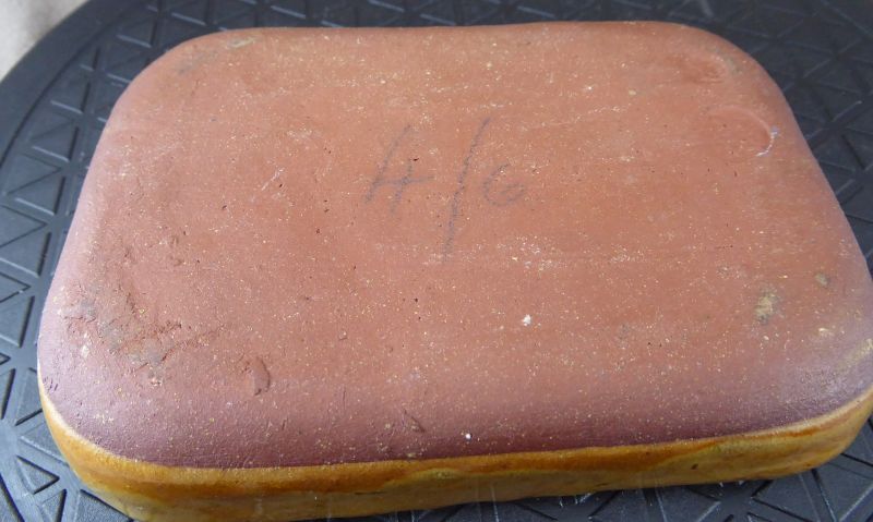 Winchcombe Pie Crust Rim slipware 14cm dish. AH potter’s mark? ELl08HKXsAAa4Rz?format=jpg&name=900x900