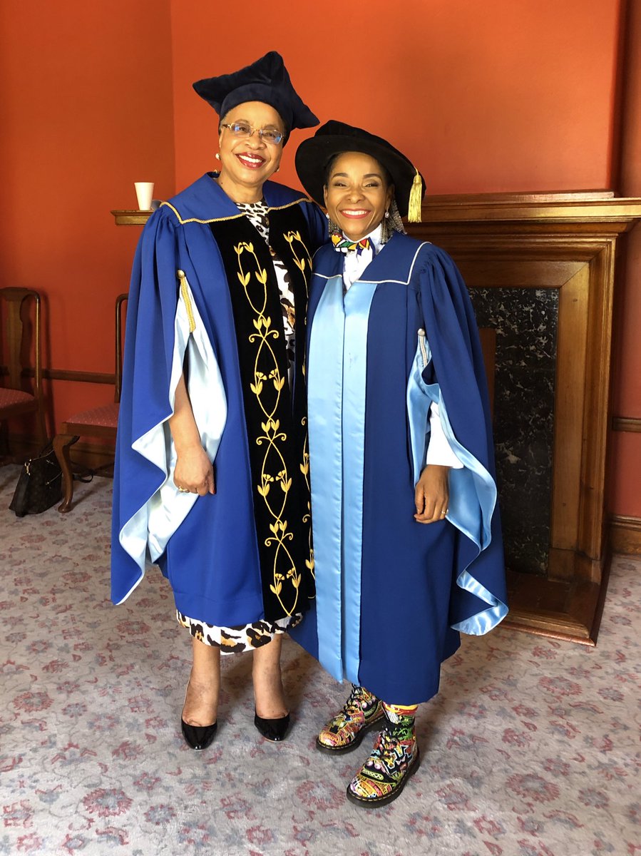 FabAcademic's tweet image. Today we say goodbye to our Chancellor, Mum Graca who has served @UCT_news with distinction for the past twenty years. #UCTGrad2019